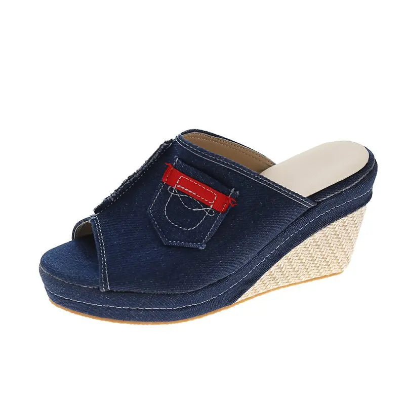 Platform fashion women's slides, summer denim slippers with wedge heels, casual sandals available in large size 43.