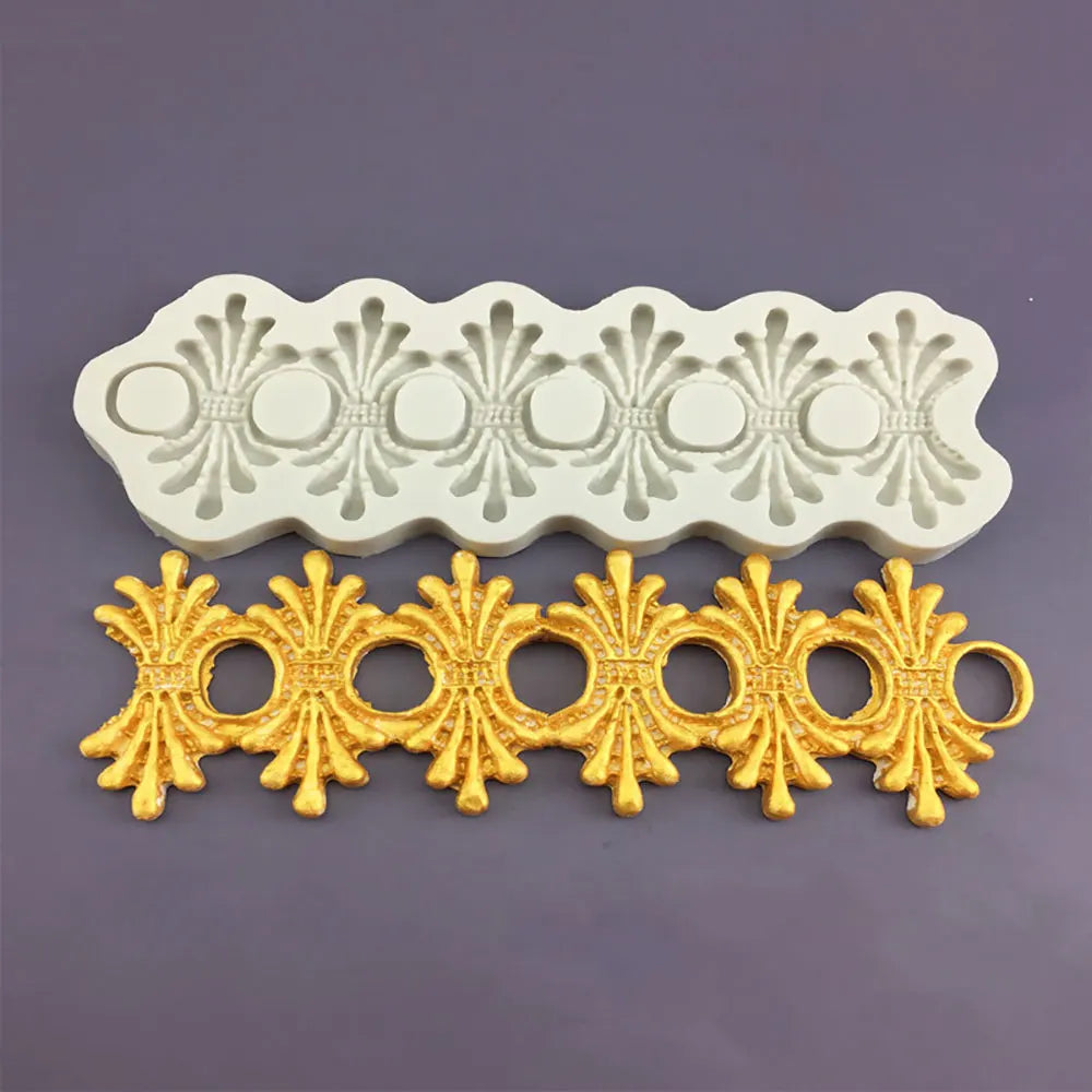 Silicone World DIY Baking Fondant Silicone Mold Handmade Sugar Flipping Cake Edge Decoration Mold Totem Gemstone Relief Mould