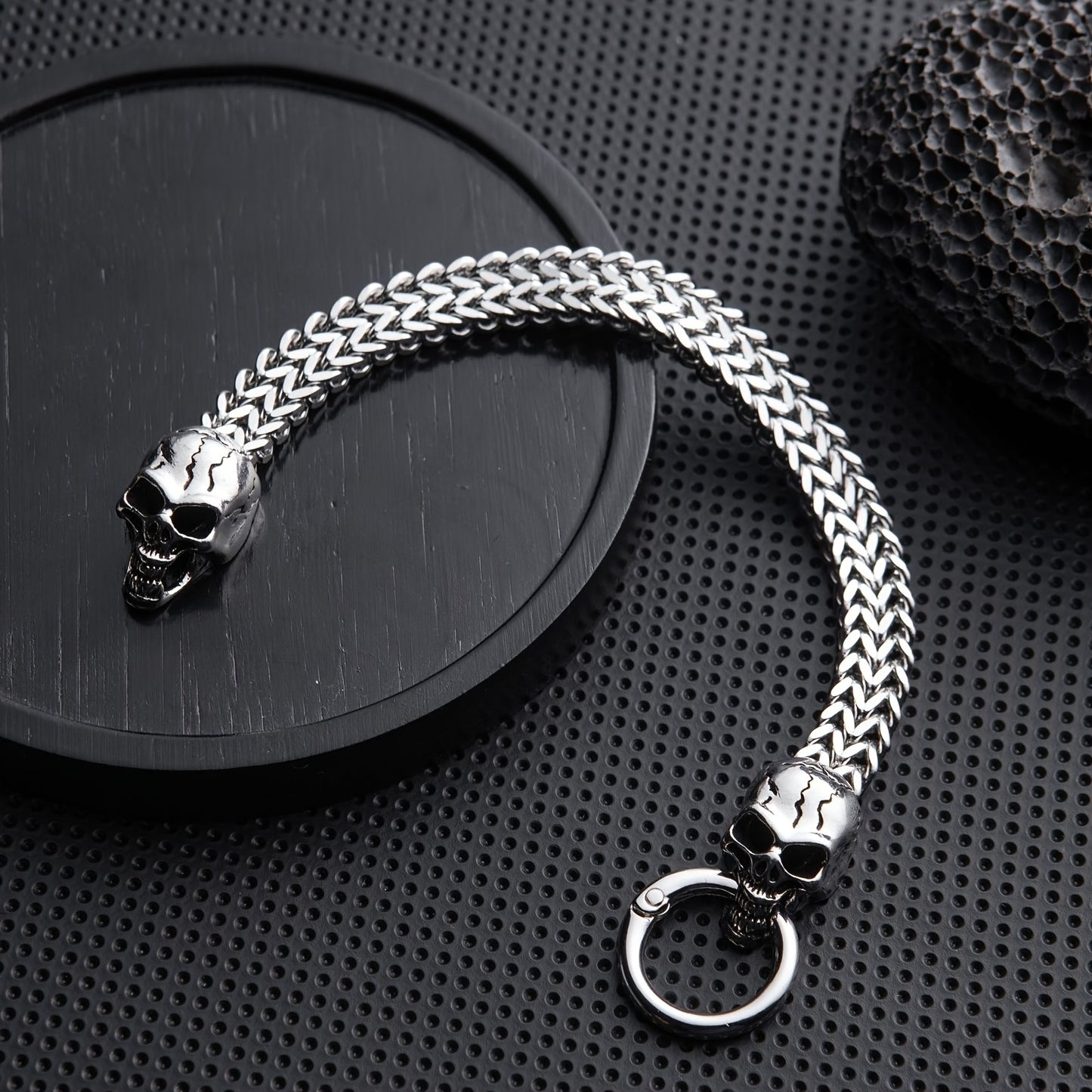 304 Stainless Steel Nordic Double Skull Cuban Chain Bracelet - Retro Punk Hip Hop Rock Jewelry for Men, Durable Polished Finish, Versatile for Daily Wear & Parties, Perfect Gift for Valentine's Day, Father's Day, Graduation,